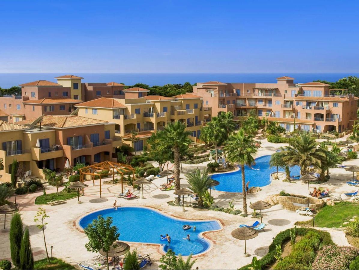 Limnaria Gardens - Superb Modern 1 Bed Apartment With Pool Views パ フォス エクステリア 写真