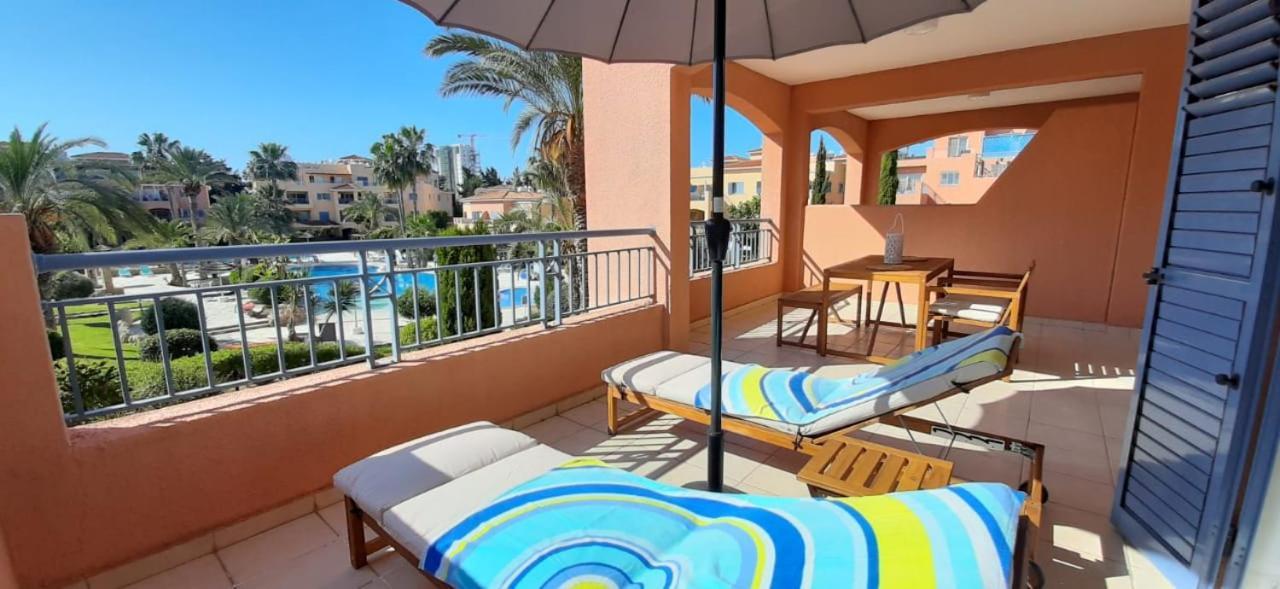 Limnaria Gardens - Superb Modern 1 Bed Apartment With Pool Views パ フォス エクステリア 写真