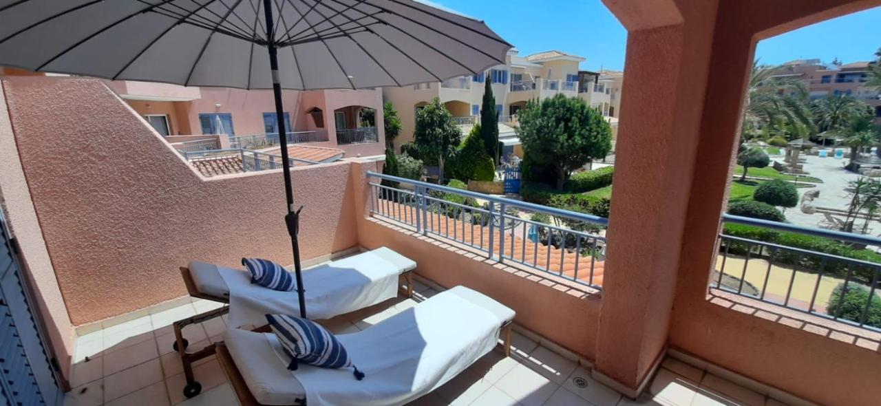 Limnaria Gardens - Superb Modern 1 Bed Apartment With Pool Views パ フォス エクステリア 写真